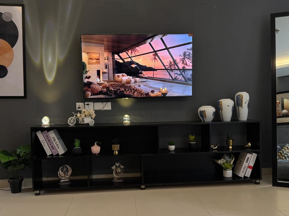 Communal lounge/ TV room, TV and multimedia, Kitchen or kitchenette, Evening entertainment