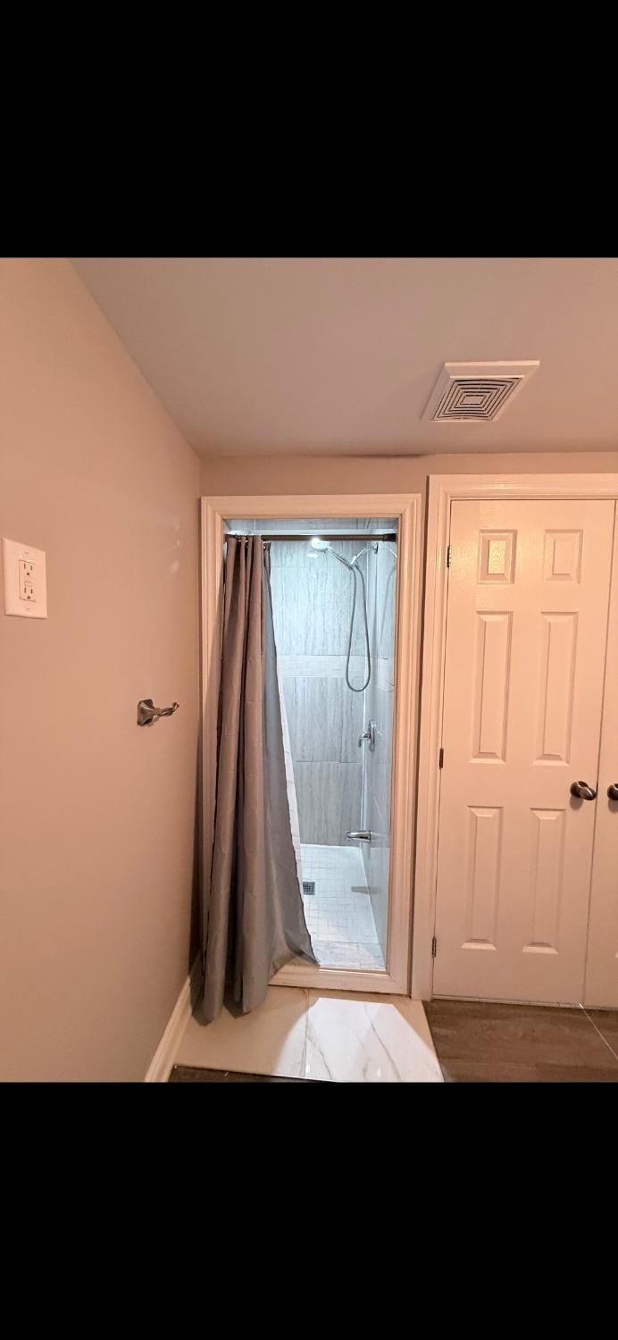 BASEMENT APARTMENT Two Bedrooms Apartment in Oshawa