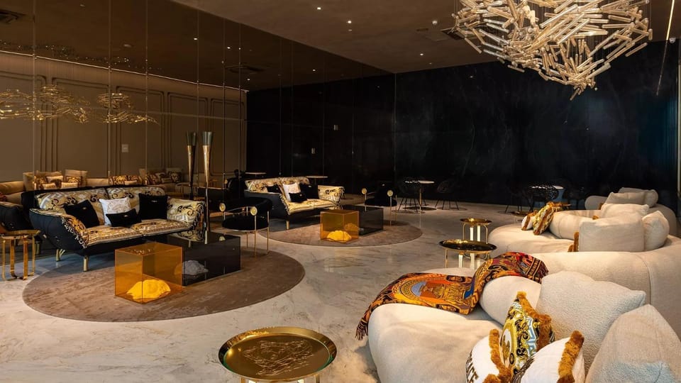 Bexpspces Villa Studios Ibirapuera by Versace Apartment in Sao Paulo City