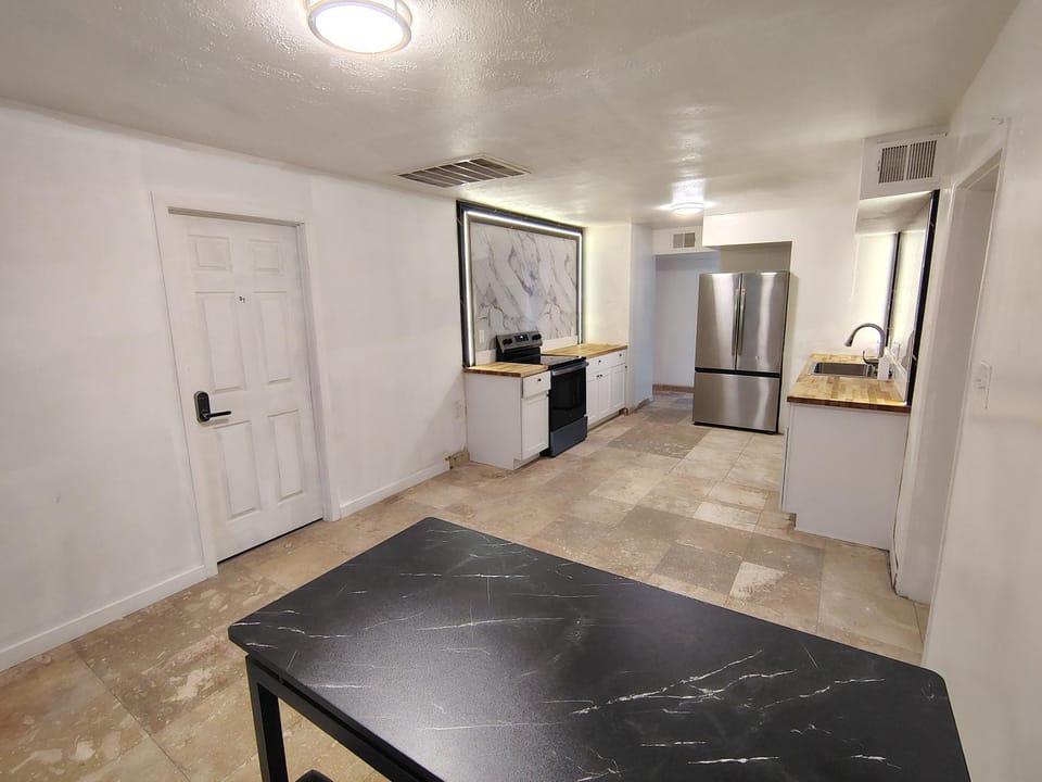 Kitchen or kitchenette