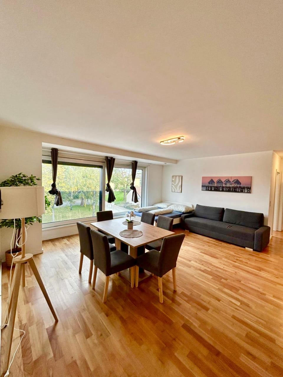 Modern Spacious Apartment with Free Parking Apartment in Austria