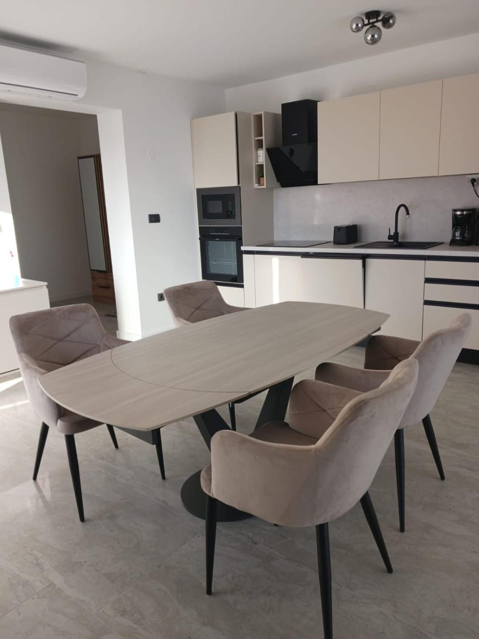Paradise 1 Apartment in Šibenik-Knin County, Croatia