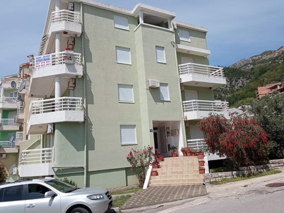 M-Apartmani-A8 Apartment in Budva Municipality