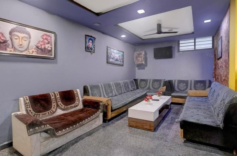 Hotel red rose inn Apartment in Gujarat