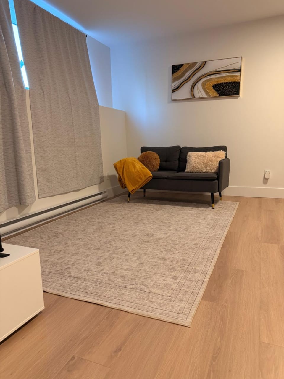 Modern Riverview Suite Near Downtown Moncton Apartment in Dieppe