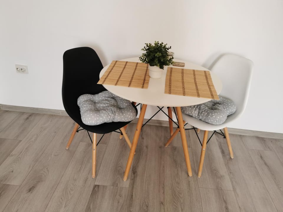 Apartament Clau Centru Vechi Apartment in Constanta