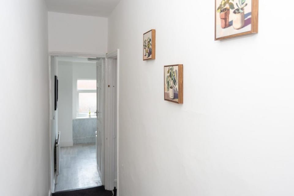 #184 Spacious Leicester Family Home - sleeps 4-6 House in Leicester