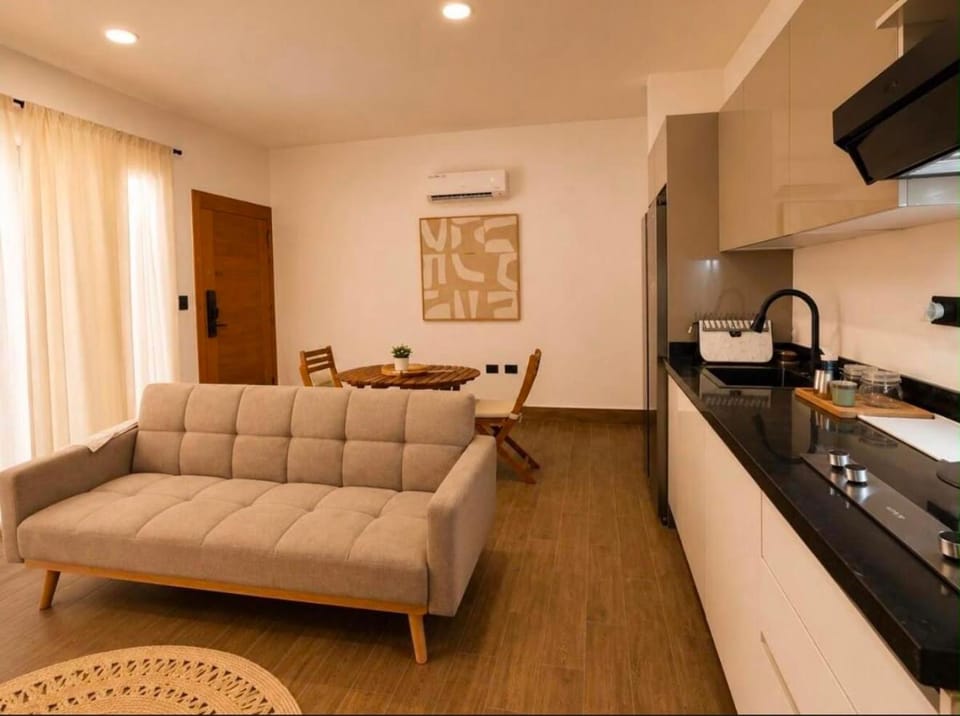 Living room, Dining area