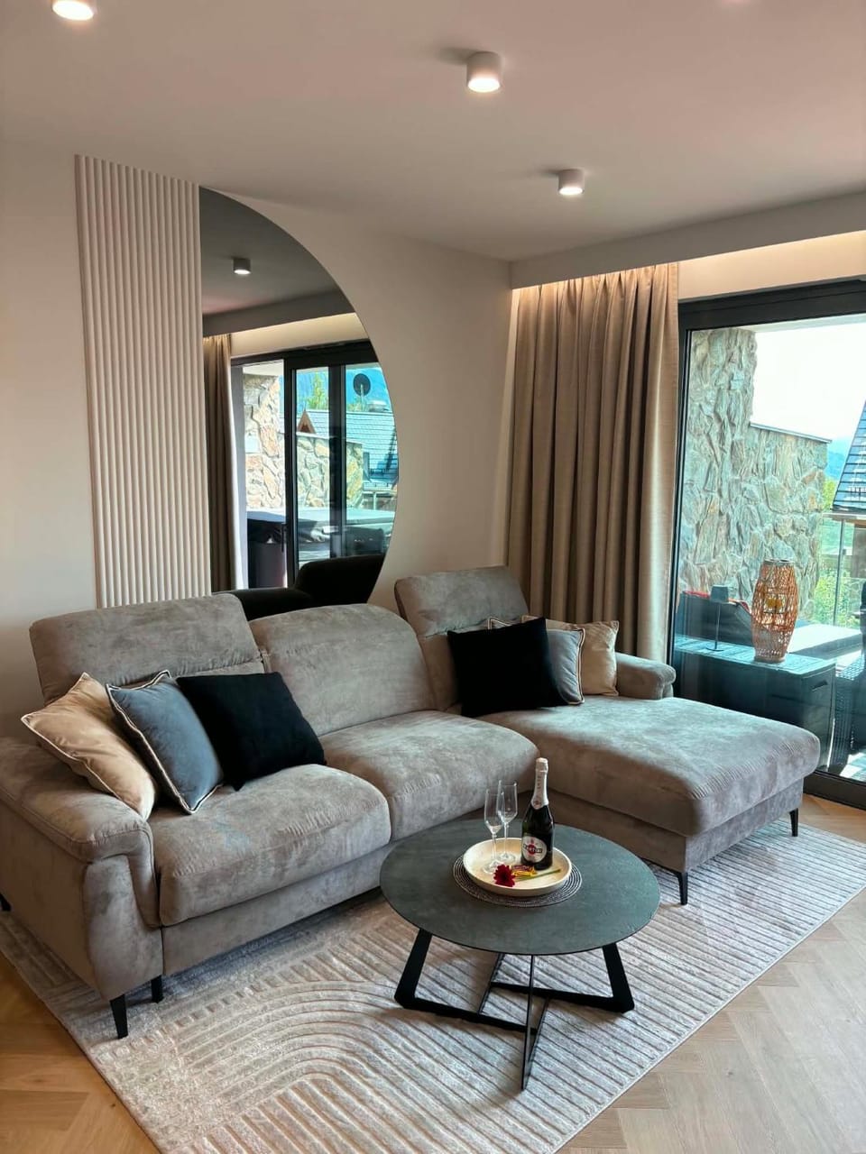 Kras Resort Premium Apartament Rubin 112F z prywatnym Jacuzzi Apartment in Lower Silesian Voivodeship