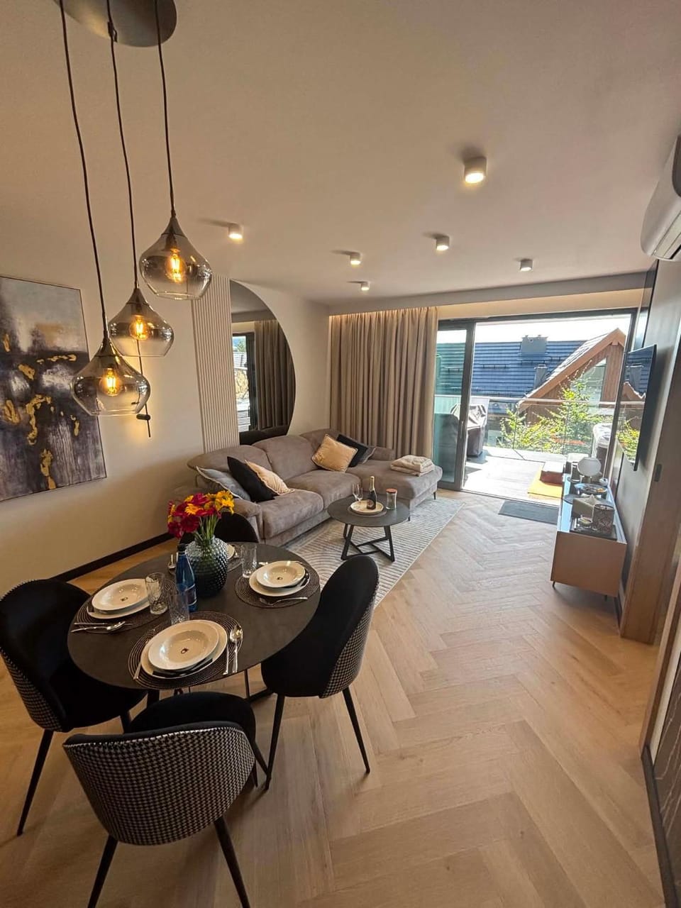Kras Resort Premium Apartament Rubin 112F z prywatnym Jacuzzi Apartment in Lower Silesian Voivodeship