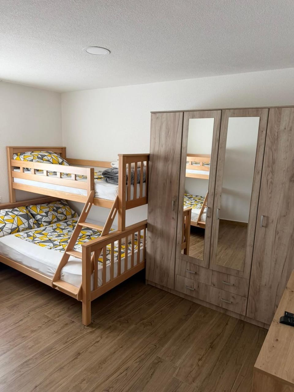 Komarnica Village home & camp House in Montenegro