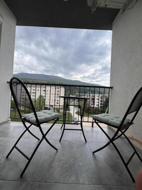 Natural landscape, Balcony/Terrace, Mountain view