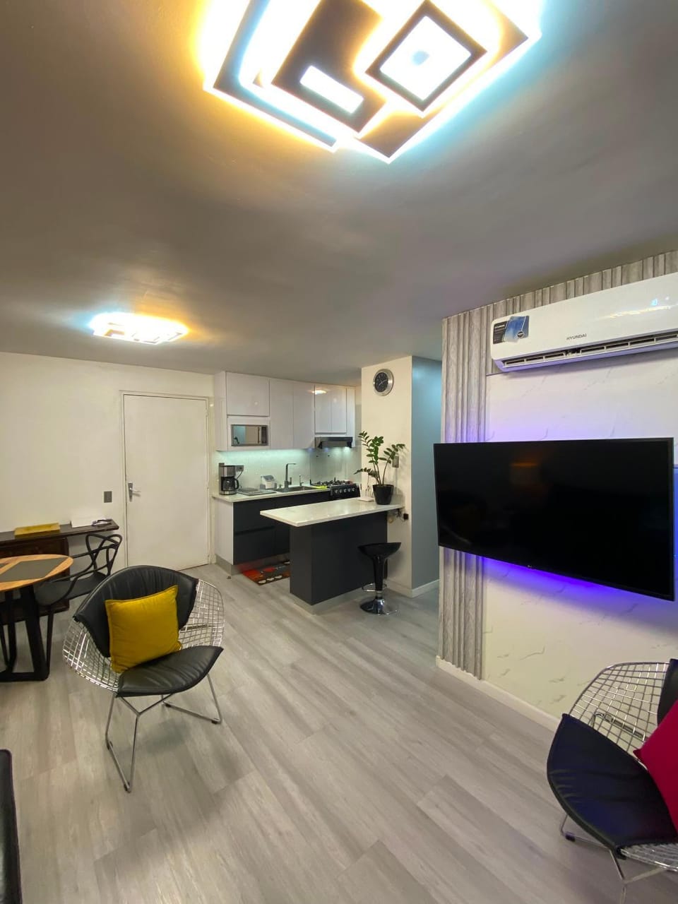 Moderno & Ejecutivo en La Florida Apartment in Caracas