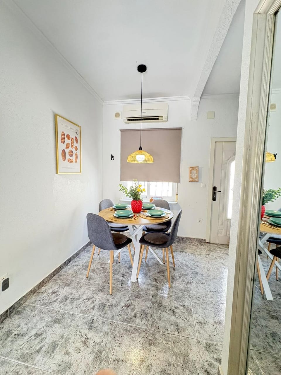 Chalet adosado en zona tranquila House in Torrevieja