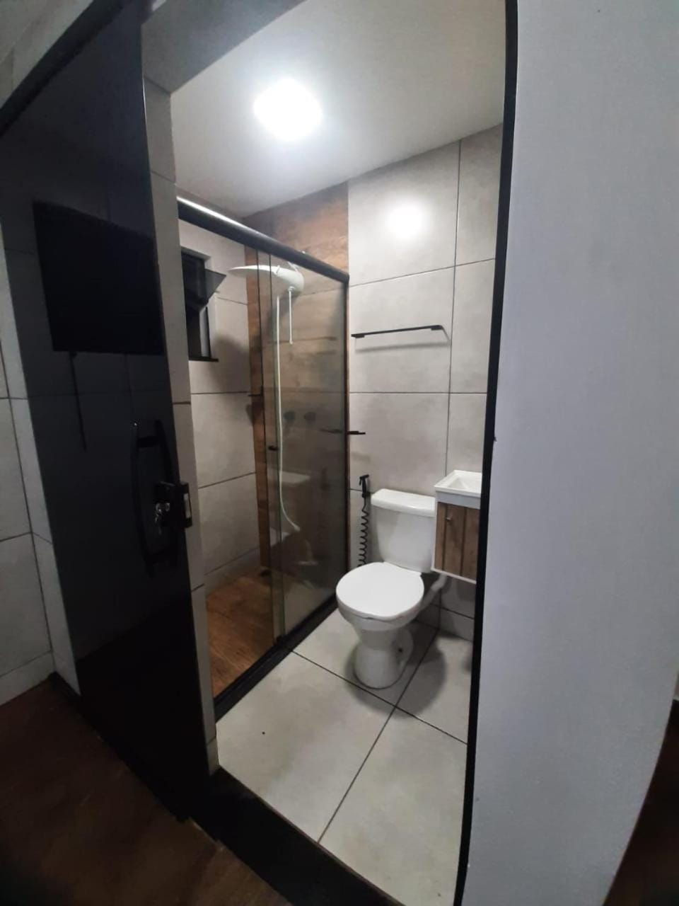 Quarto com banheiro a 3 minutos do centro Apartment in State of Rio de Janeiro