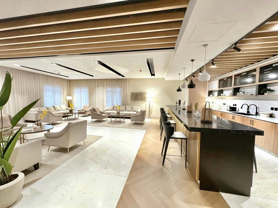 Communal lounge/ TV room, Business facilities