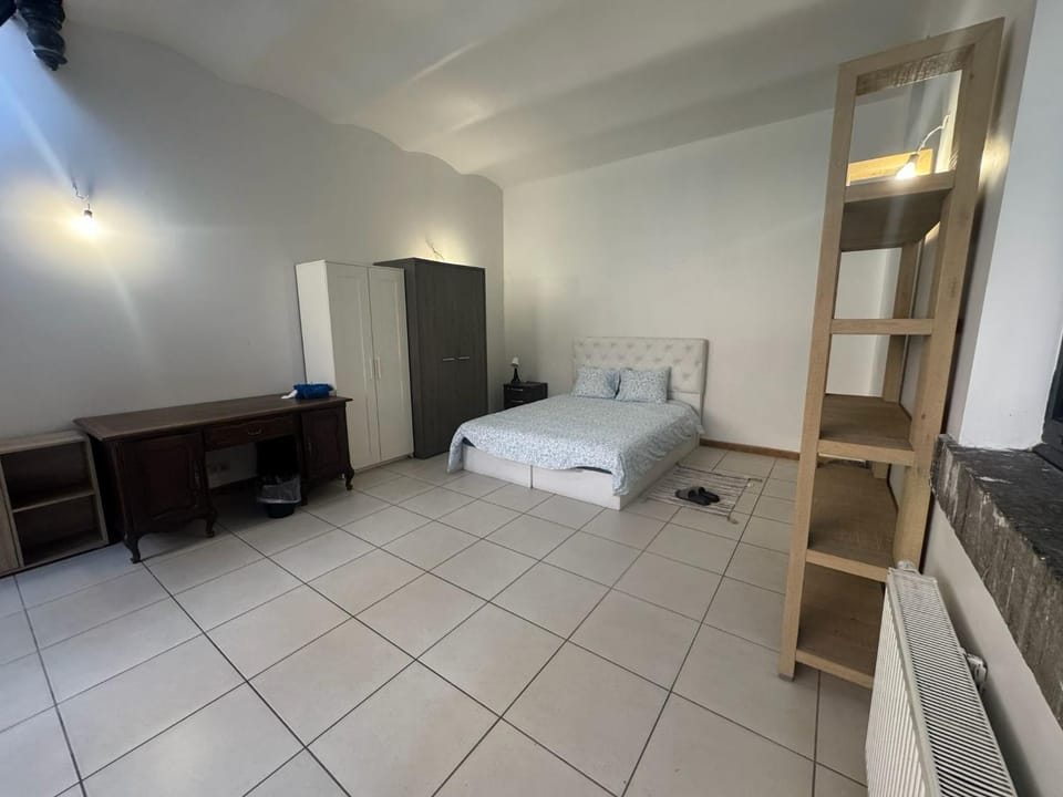 Bed, Photo of the whole room, Bedroom, wardrobe