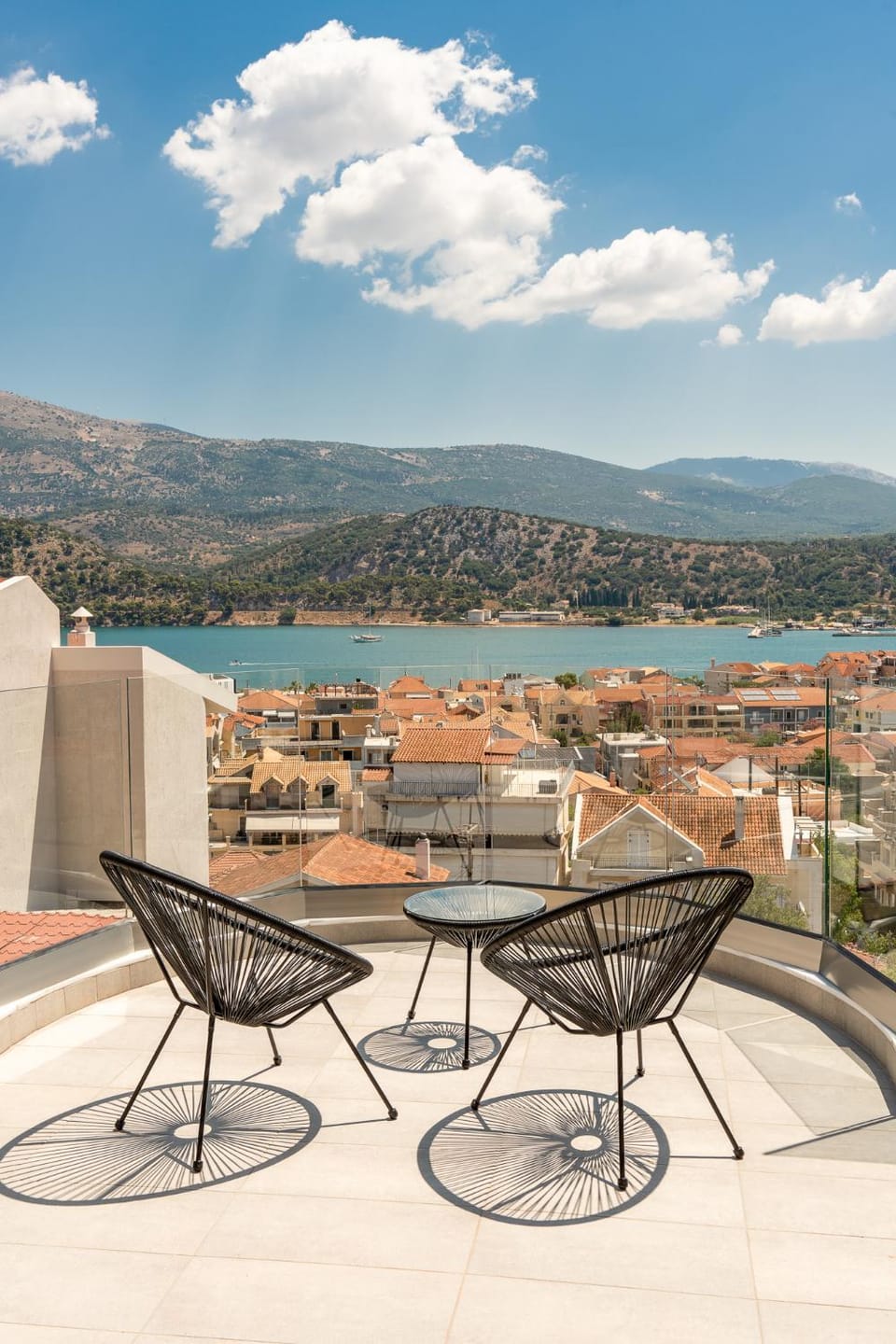 City to Sea Maisonette Apartment in Argostolion