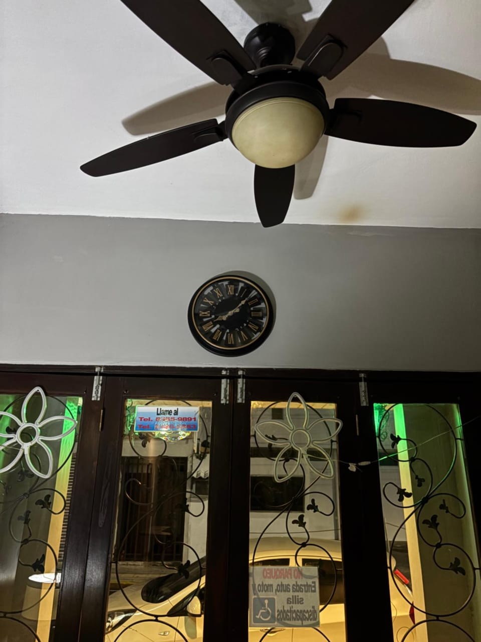 Charly's Place Hotel in Alajuela