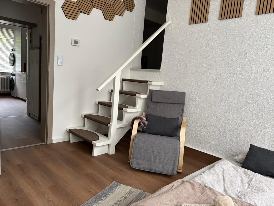 Living room, Photo of the whole room, Seating area