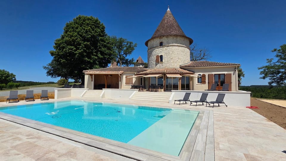 Colombier de Scandaillac House in Nouvelle-Aquitaine