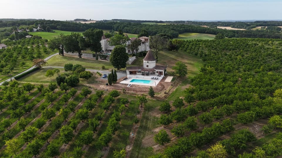 Colombier de Scandaillac House in Nouvelle-Aquitaine