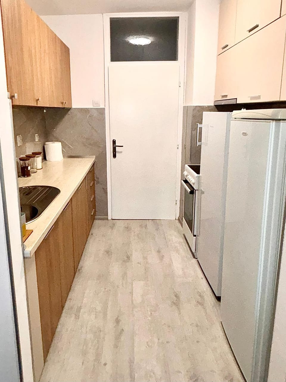 Kitchen or kitchenette, oven, stove