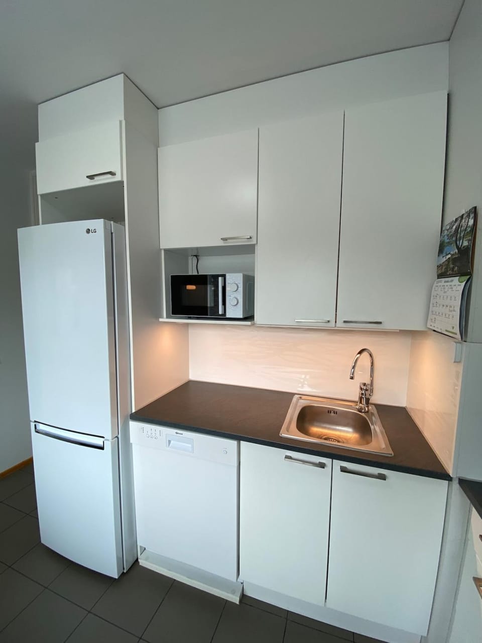 Kitchen or kitchenette