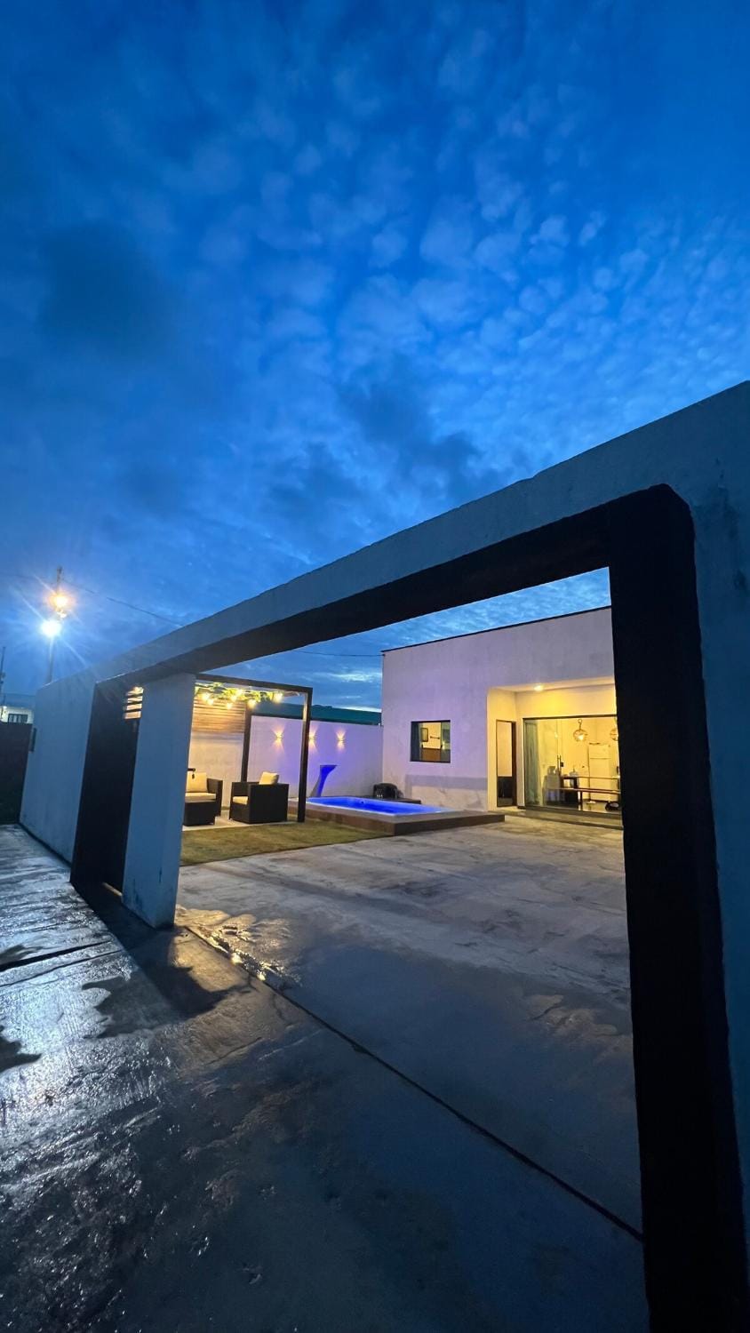 Villa-Vine Salinas-Atalaia House in State of Pará