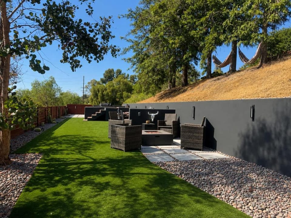 Golden Hill Retreat with Private Hot Tub House in Spring Valley