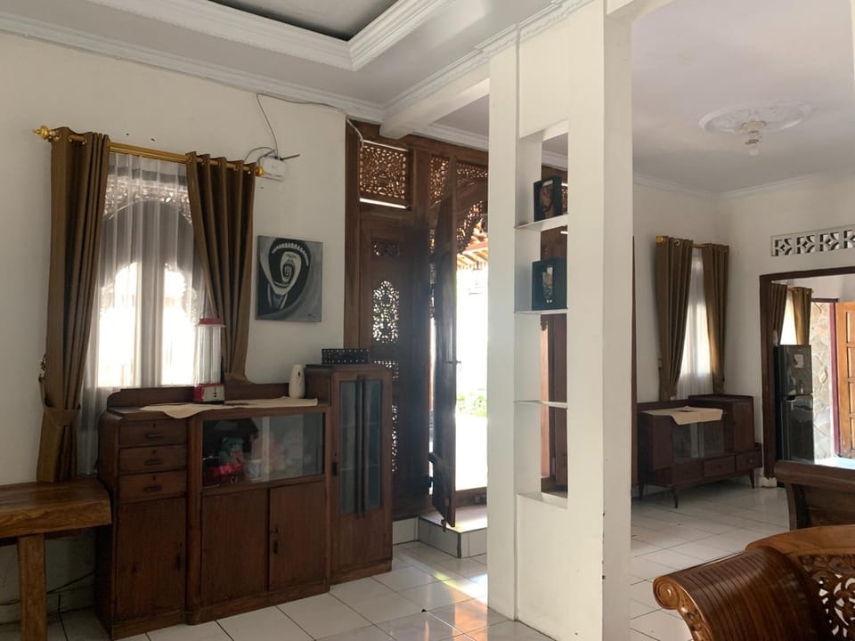 Arwaga Homestay House in Special Region of Yogyakarta