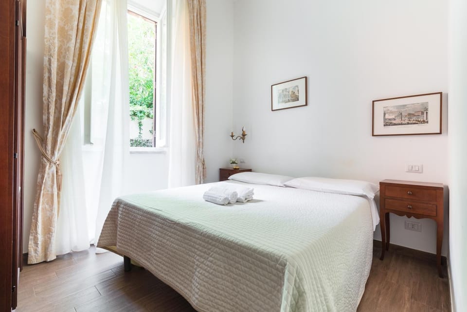 Bed, Decorative detail, Bedroom