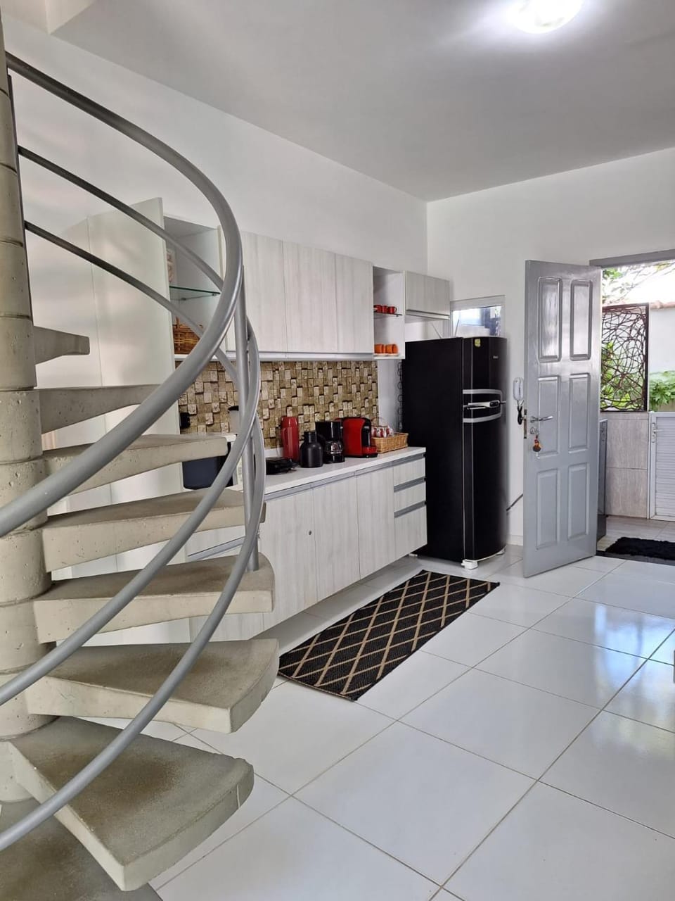 Kitchen or kitchenette, pet friendly, stove