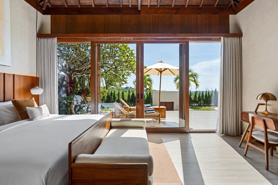 Bed, Day, Natural landscape, Garden, View (from property/room), Balcony/Terrace, Photo of the whole room, Bedroom, Garden view