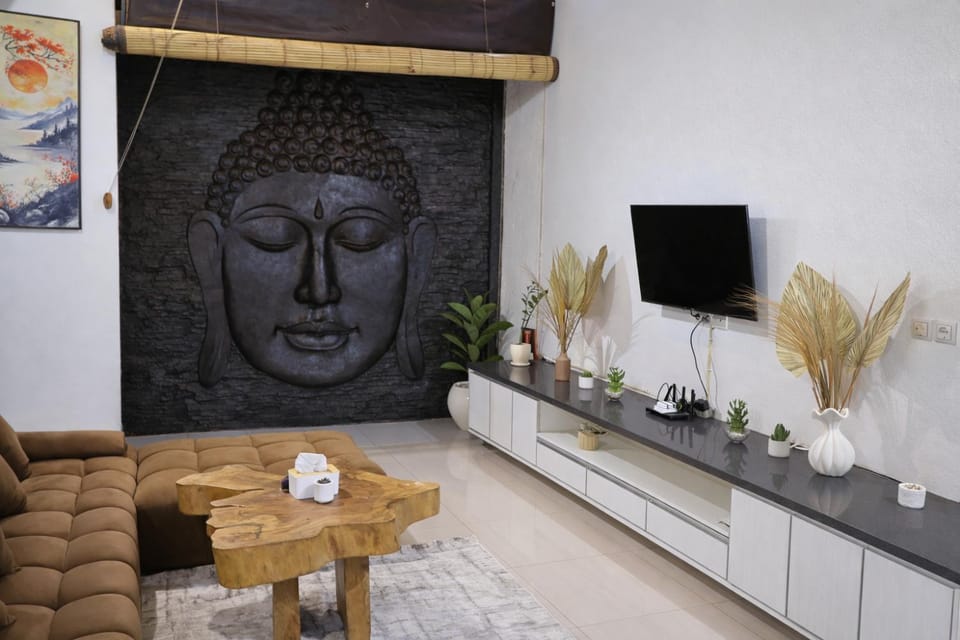 Communal lounge/ TV room, TV and multimedia, Living room, Seating area
