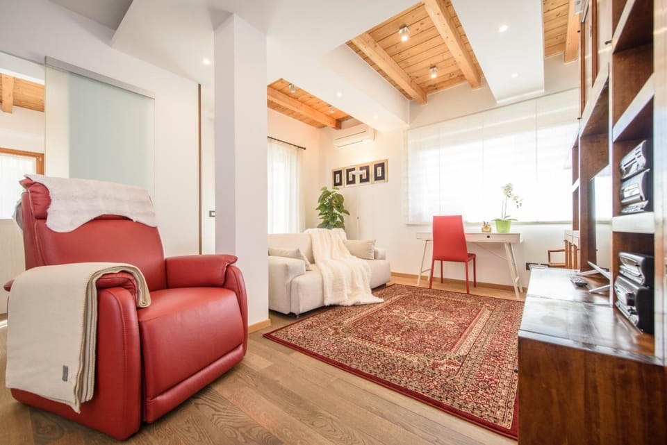 Attico Bella Vista con parcheggio in centro Apartment in Aosta