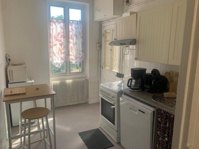 Little Garden Apartment in Montluçon