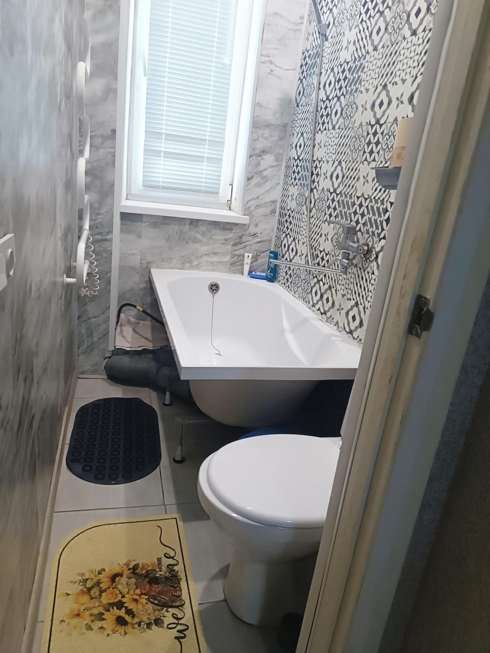 Toilet, Bathroom
