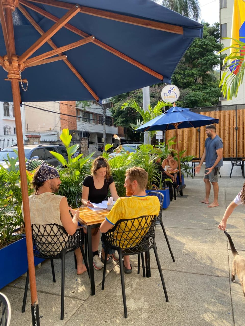 Til Sunrise Hostel in Cali