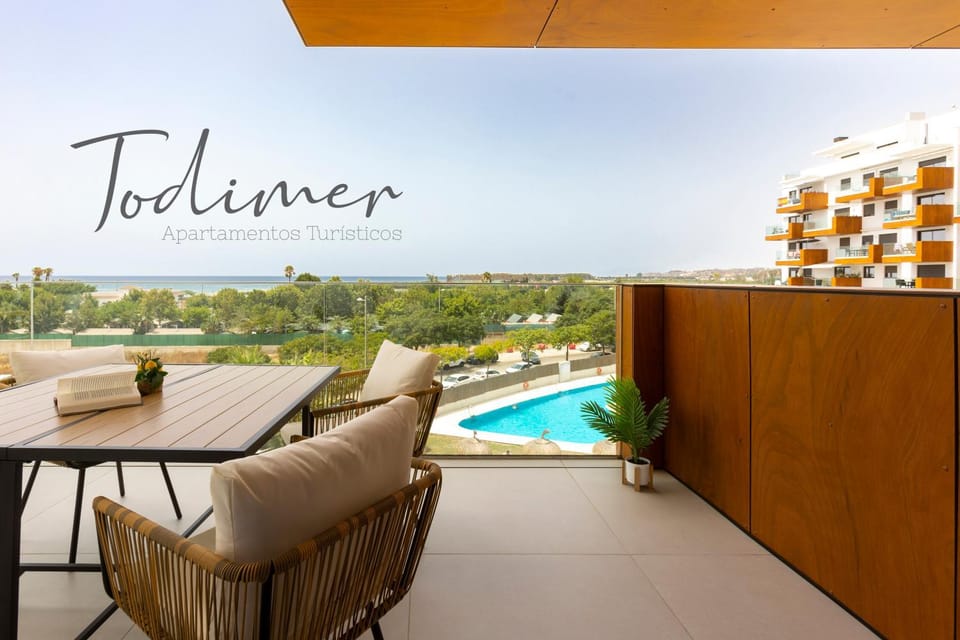 Balcony/Terrace, Pool view