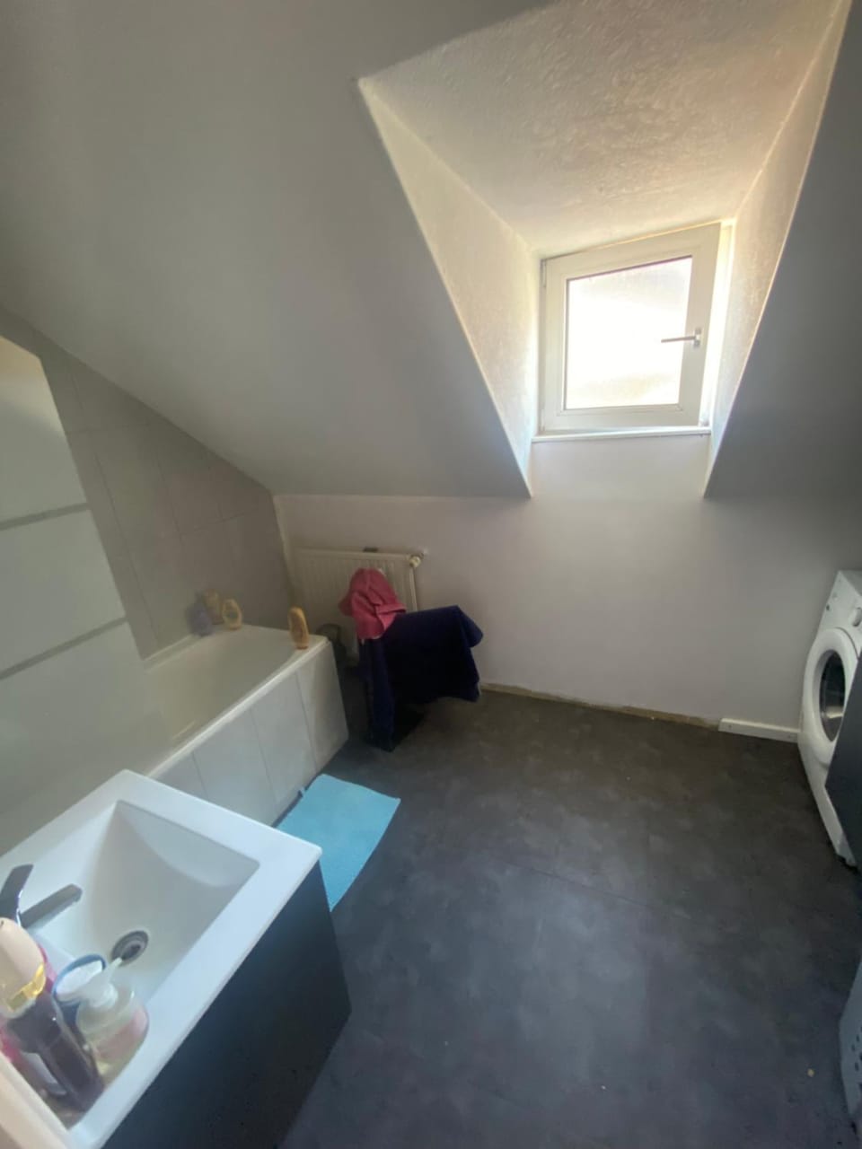 La chambre de Gray Vacation rental in Bourgogne-Franche-Comté