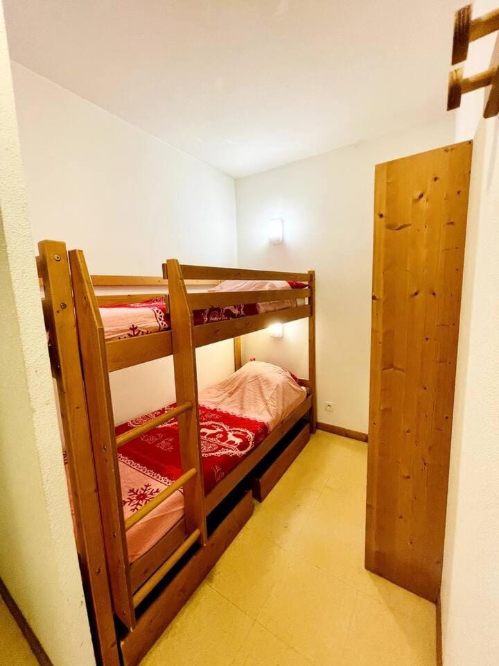 Apprt 6 pers - Ambrocéla - Front de Neige, Termignon Apartment in Pralognan-la-Vanoise