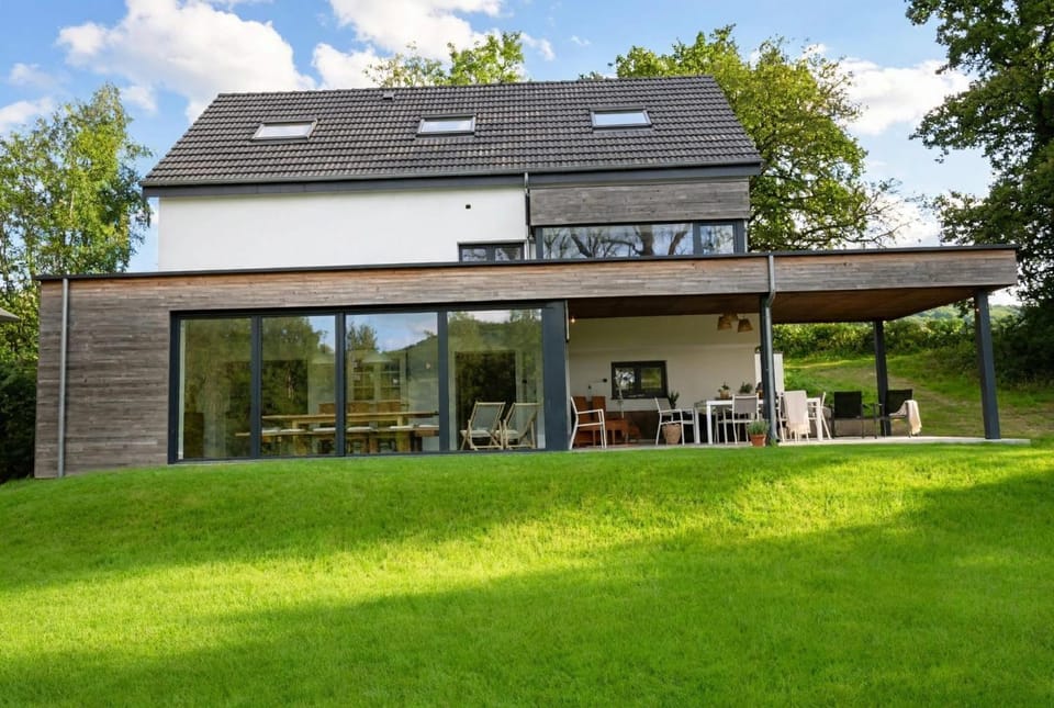 Property building, Patio, Day, Summer, Garden view