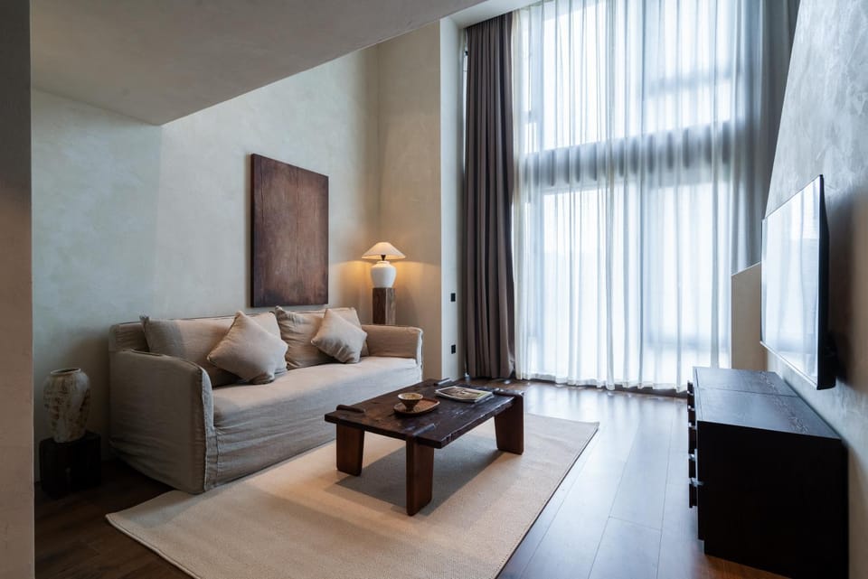 TV and multimedia, Living room, Photo of the whole room, Seating area