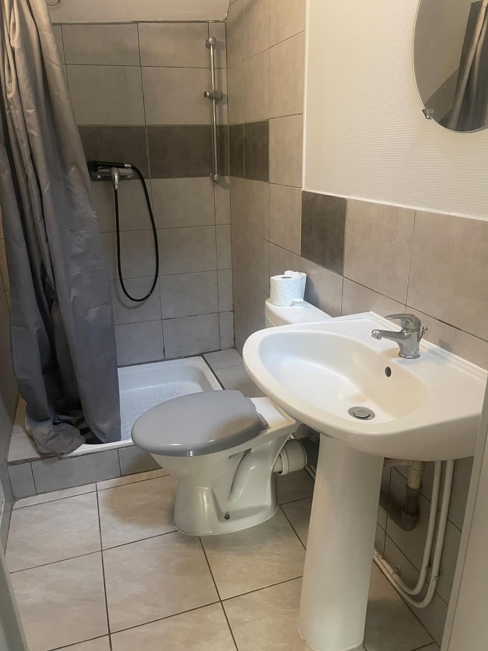 Superbe appartement avec chambre proche lycées Apartment in Orléans