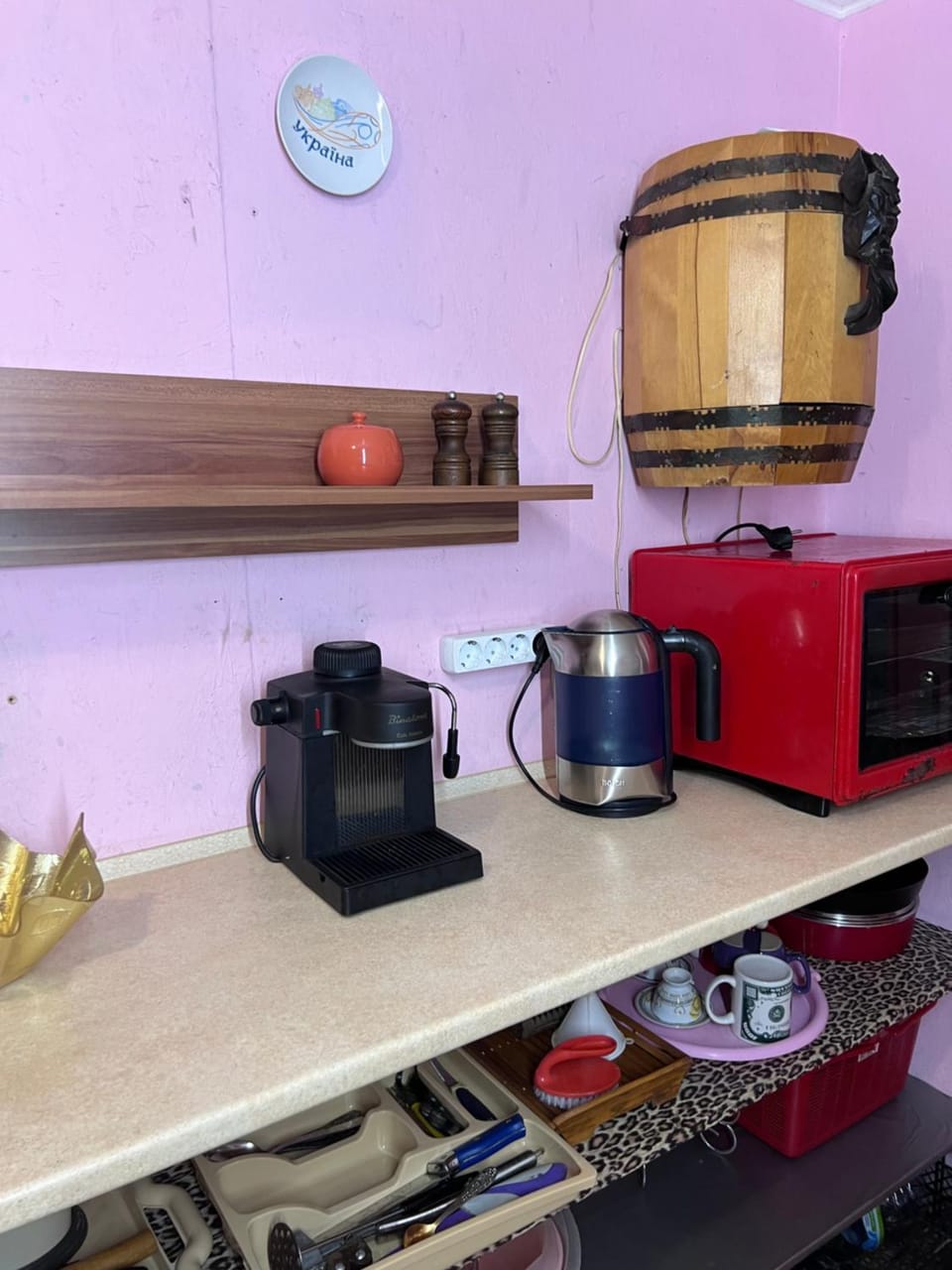 Coffee/tea facilities