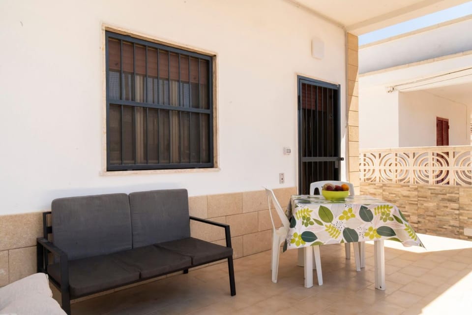Riva Bianca Apartment in Torre Lapillo