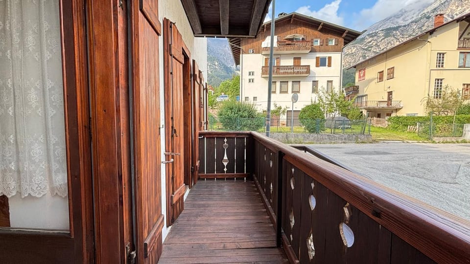 Property building, View (from property/room), Balcony/Terrace, Balcony/Terrace