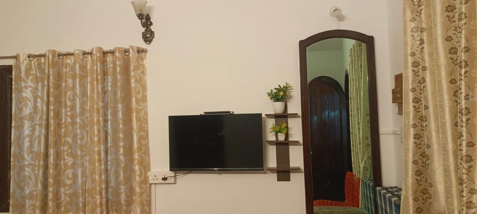 Kutralam Home Stay Farm Stay in Tamil Nadu