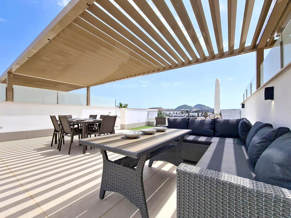 Balcony/Terrace, Balcony/Terrace